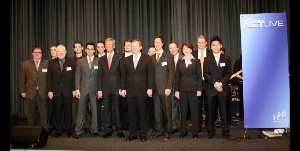 Das Team Horst Hanisch Seminar anlässlich des 20-jährigen Firmenjubiläum am 30.11.2007 im Hotel Maritim Bonn. Fast 300 Gäste waren gekommen, um dem kurzweiligen Programm zu folgen.